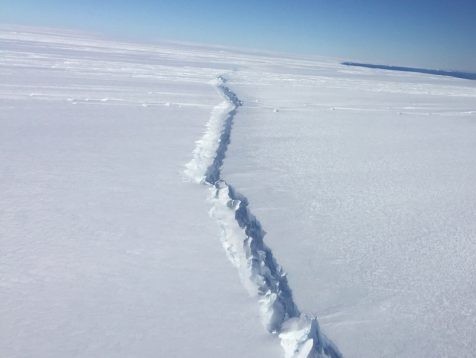 Near the edge of the West Antarctic Ice Sheet. Credit: NASA/Nathan Kurtz
