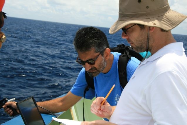 Lamont oceanographers Ajit Subramaniam and Andy Juhl studying the Deepwater Horizon spill