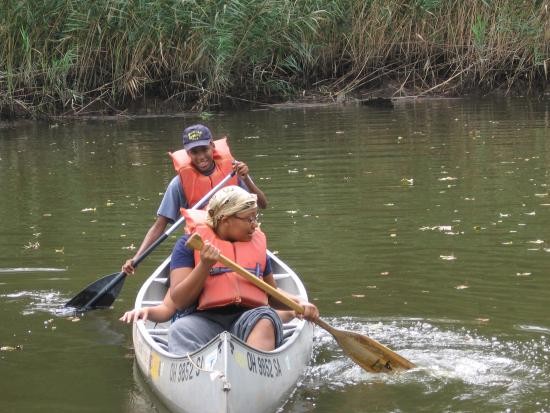 Learning to canoe. Learning to canoe.