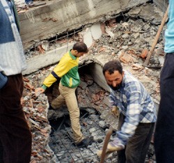 Earthquakes in Turkey 1999 - Leonardo Seeber