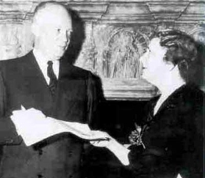 Florence Corliss Lamont gives deed to the Lamont property “Torrey Cliff” to Columbia University President Dwight Eisenhower, 1949.
