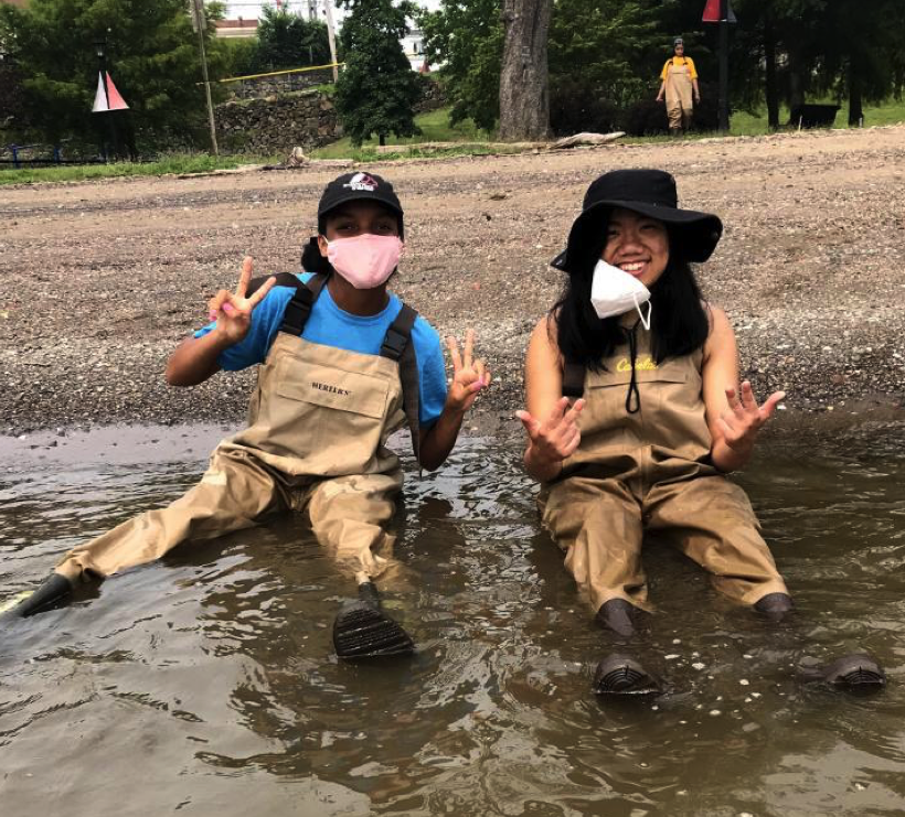 Prior to this summer Arianna and Kaitlyn had never touched or been in the Hudson River. Both of them shared that family and friends had warned them to be careful of the Hudson since they believed it was polluted and even toxic! Arianna and Kaitlyn refused to listen to this and embraced the beauty and rich biodiversity of the Hudson! Prior to this summer Arianna and Kaitlyn had never touched or been in the Hudson River. Both of them shared that family and friends had warned them to be careful of the Hudson since they believed it was polluted and even toxic! Arianna and Kaitlyn refused to listen to this and embraced the beauty and rich biodiversity of the Hudson!