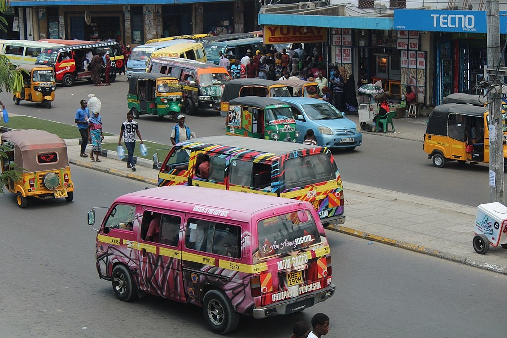Colorful_Matatu_in_Mombasa