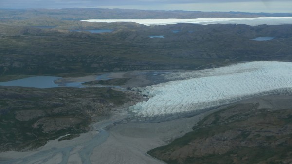 Moving onto the edge of the Greenland Icesheet flying up Sondrestrom Glacier. (photo M. Turrin)