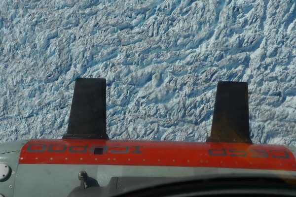 Icepod images over the heavily crevassed surface of the icesheet. (Photo M. Turrin)