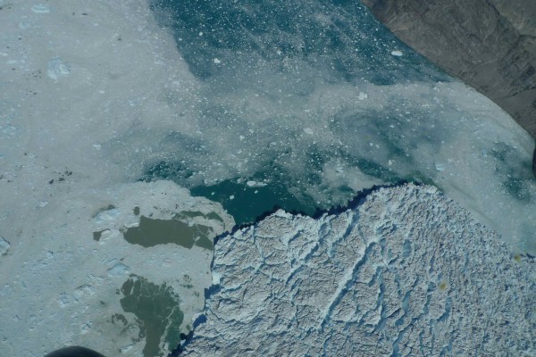 At the calving front of the glacier meltwater and sediment plumes are among the processes the icepod cameras are capturing. (Photo M. Turrin)