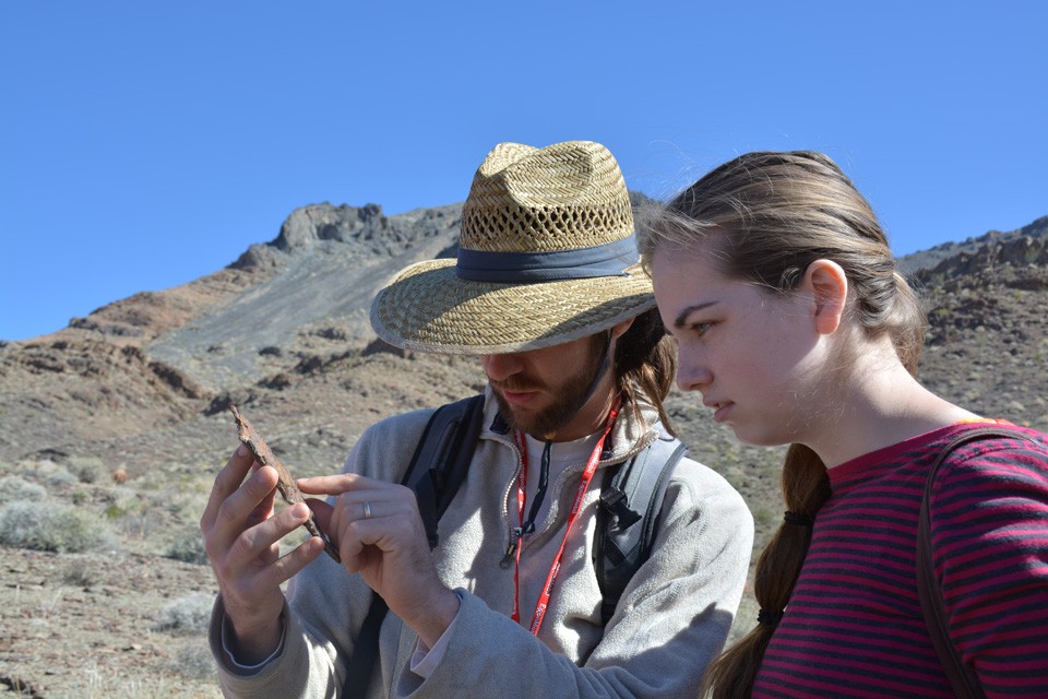 The shallow sea left other remains, including broken bits of trilobite, an extinct ancestor of the horseshoe crab, which once thrived in the Cambrian sea. Teaching assistant John Templeton shows Kayla Neville a trilobite fragment. 19 Kayla ooid