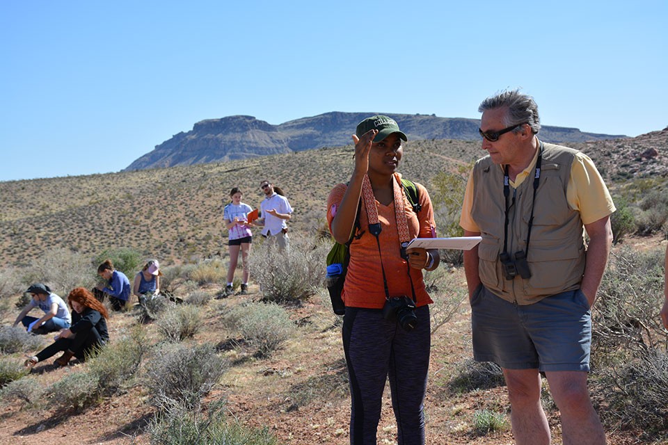 With a teaching style that emphasizes observation and creative interpretation, Christie-Blick pushes his students to see and think like geologists. âEverything in geology is a series of steps,â he says at one outcrop. âWe can see what Nick-and-Olivia-resized