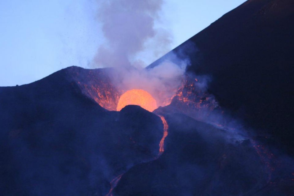 eruption 3 960