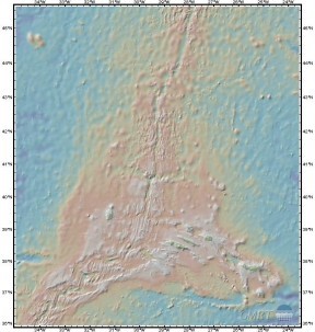 A section from the Marine Geoscience Data System map shows details along the mid-Atlantic ridge.
