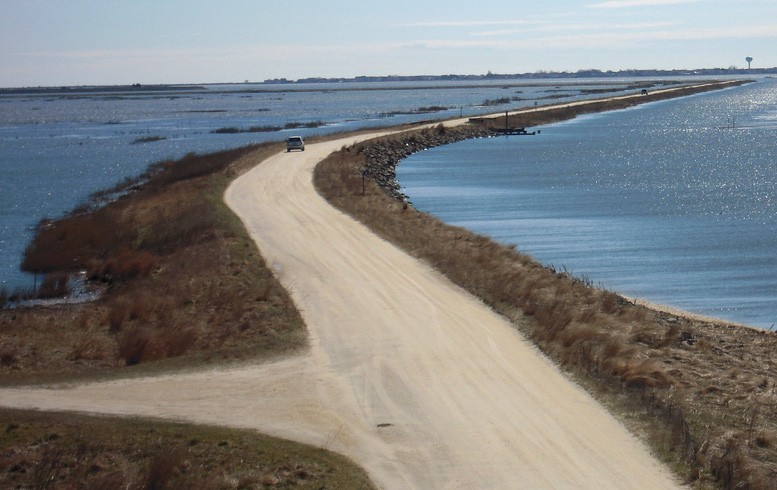 A new model will help coastal planners prepare for sea level rise this century, with the knowledge that this century is only the beginning of thousands of years of changes. Photo: US Fish and Wildlife Service