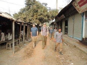 7walkingthroughtown 303x227.jpg
