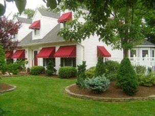 Awnings 303x227.jpg