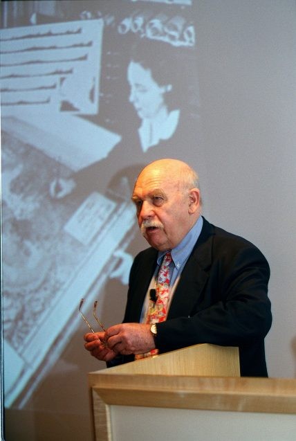 Pitman.Tharp 428x637.jpg