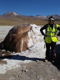 Muñoz-Saez at Horno Geyser