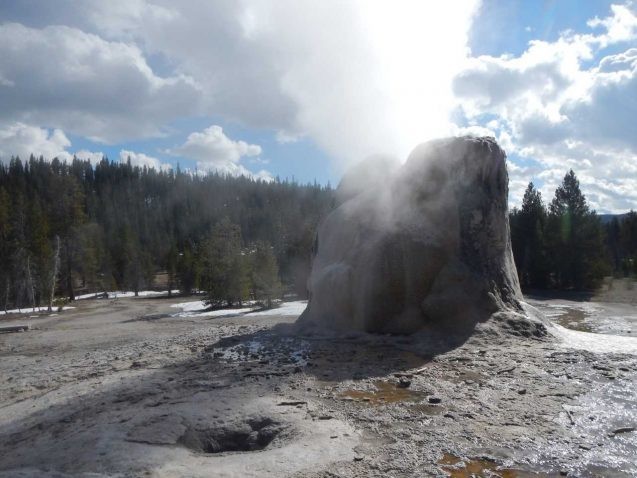 Lone Star Geyser, Yellowstone National Park