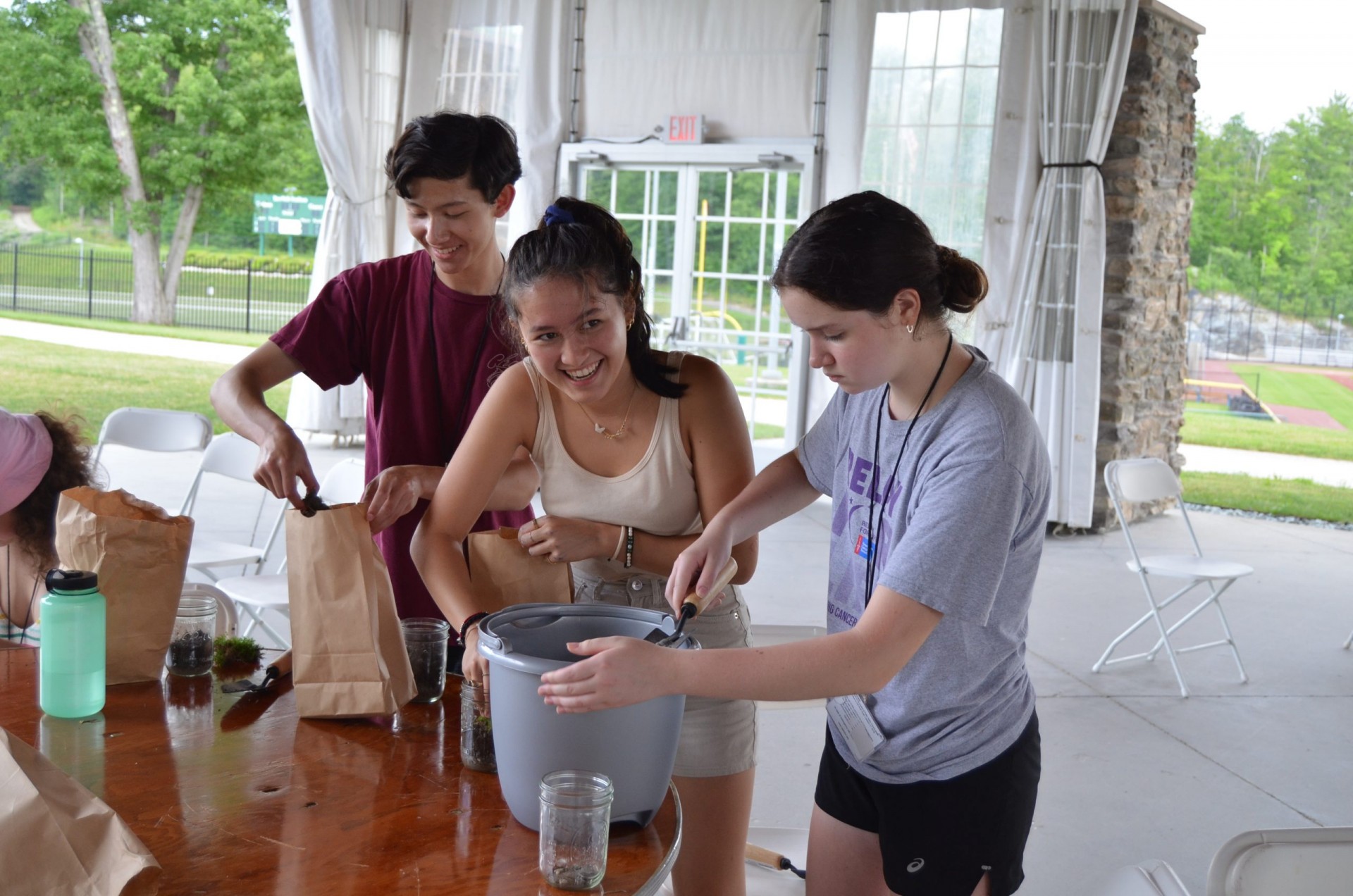 In the afternoon, one group took a short hike with one of the instructors, then came back to campus to assemble closed-loop terrariums using their finds from the hike. DSC_0080