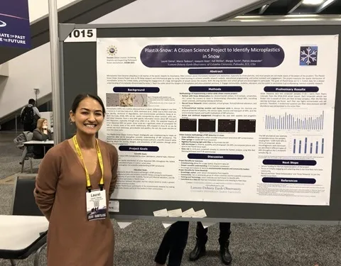 Laurel Zaima presenting poster on PlastiX-Snow at AGU19.