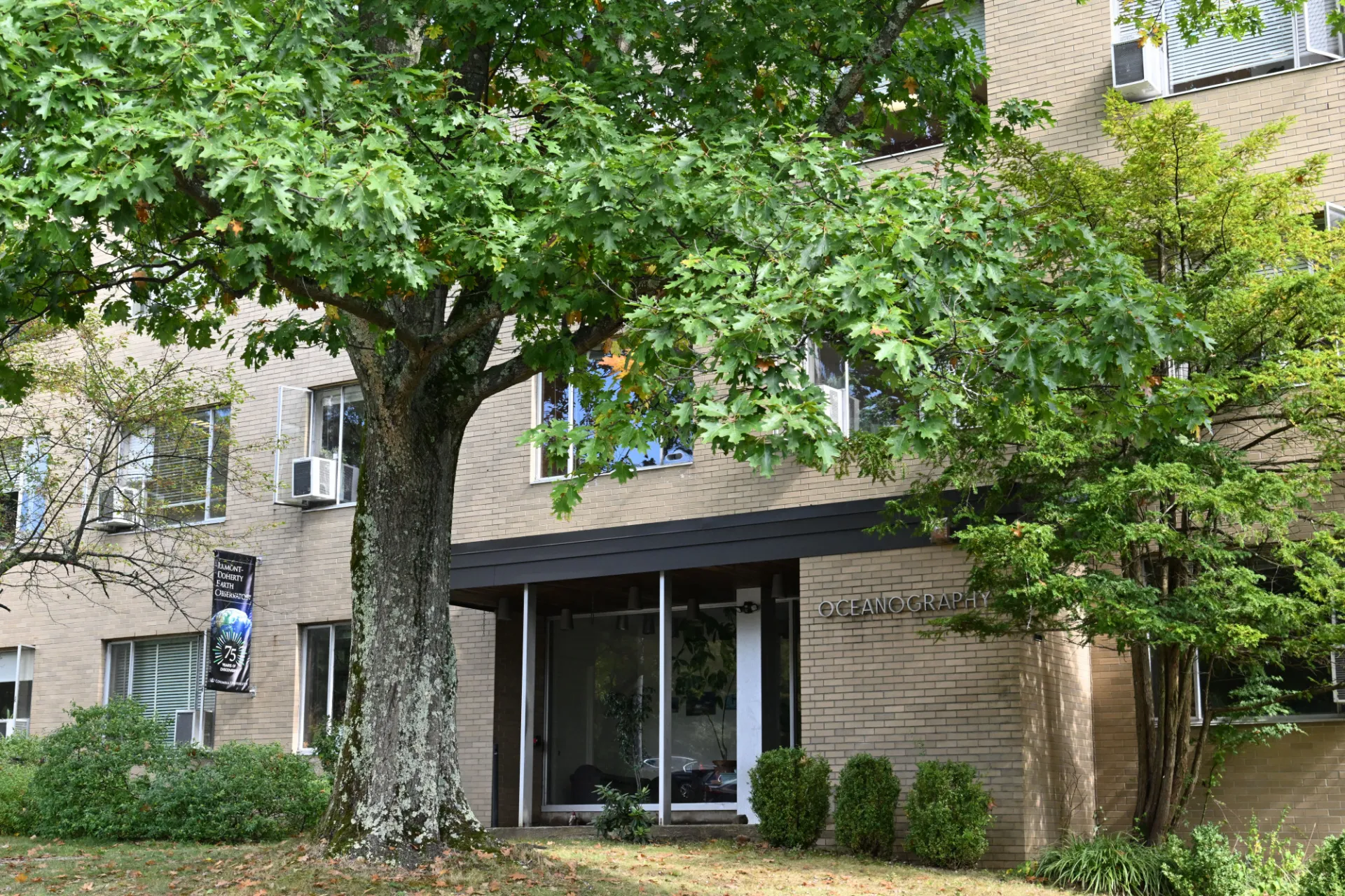 Oceanography Building. Credit: Eileen Barroso