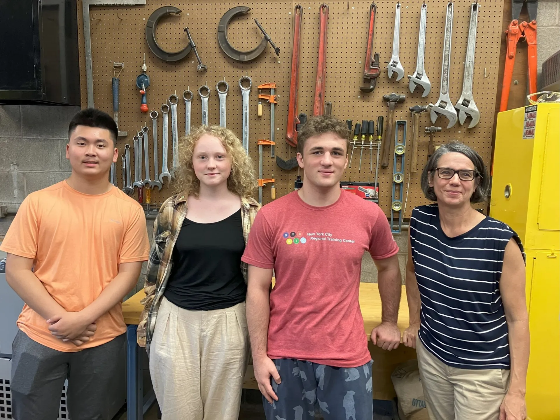Interns from 3 local high schools conduct research in the lab (2023).
