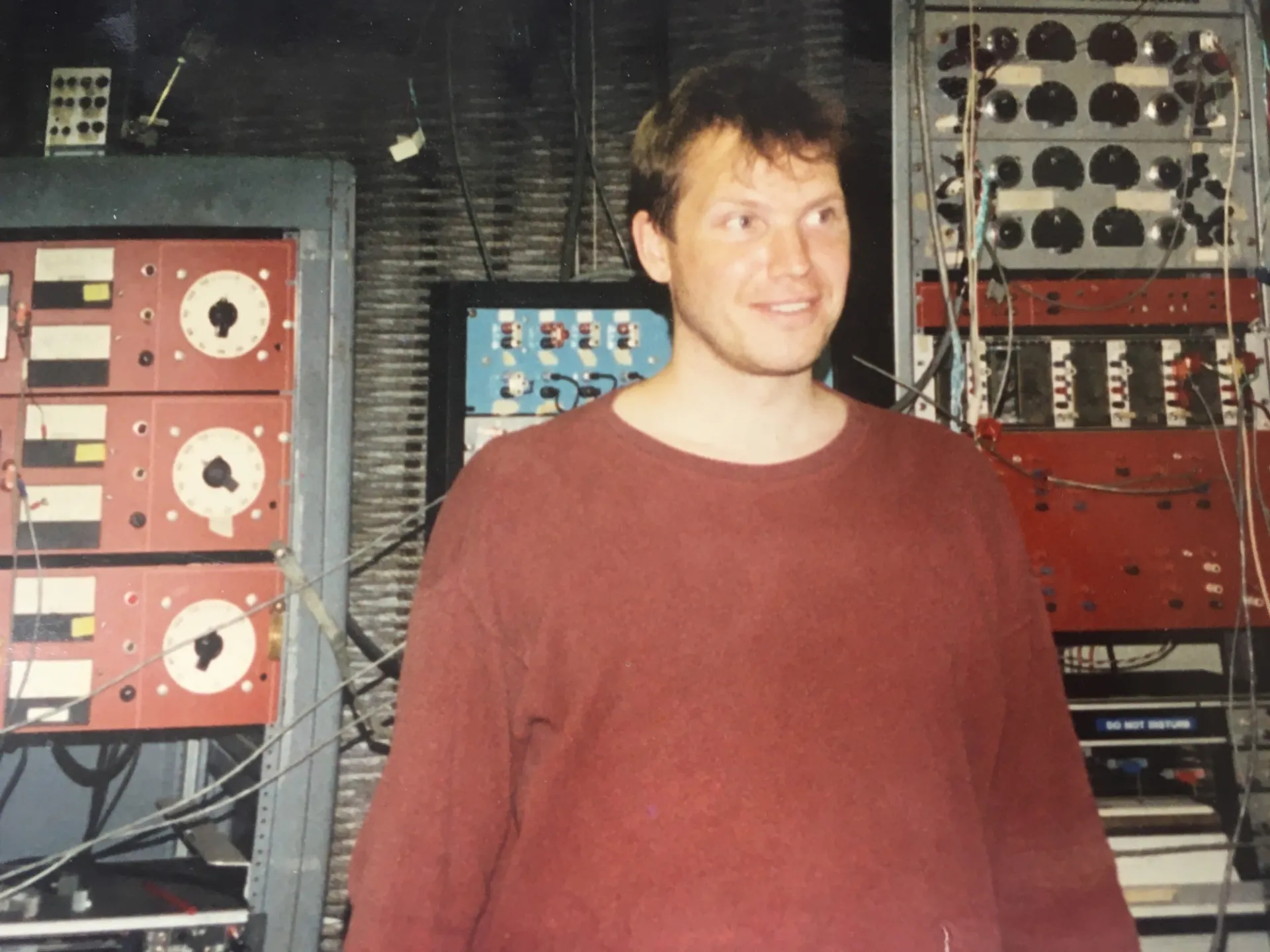 Eric Tentheroy in front of the old triax. 