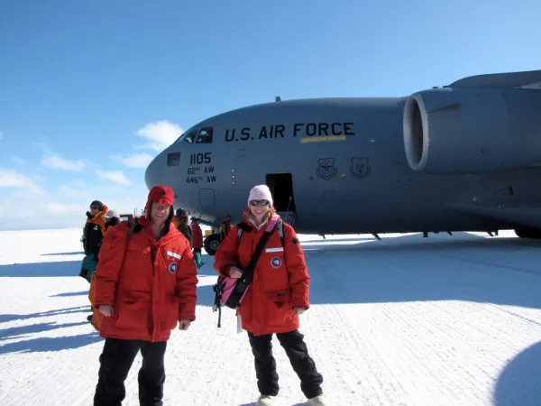 in antarctica 600by450.jpg1.jpeg