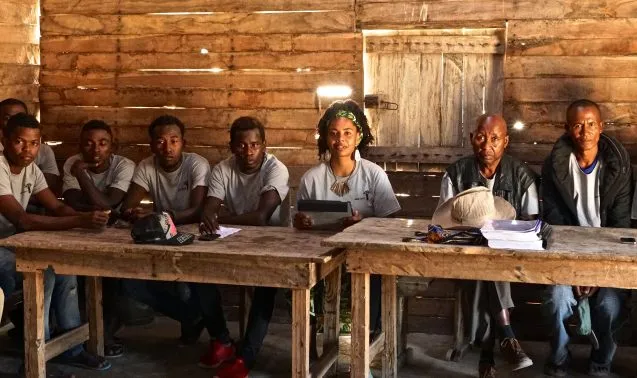 The research team in Madagscar presenting their archeological research.
