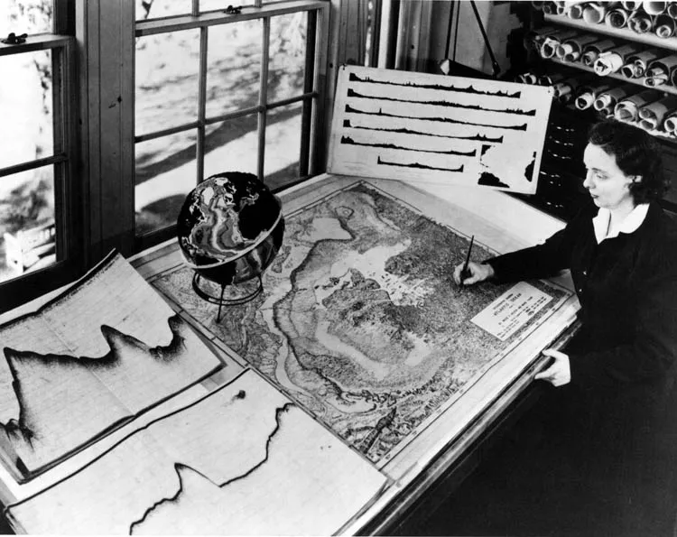 Tharp 1961 2.jpg