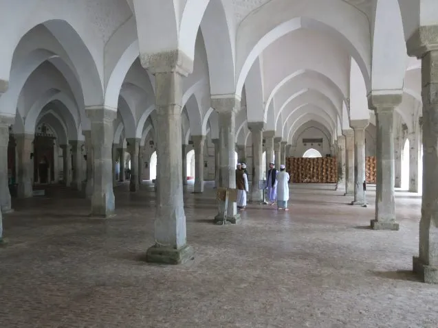 3.19.mosque 637x478.jpeg