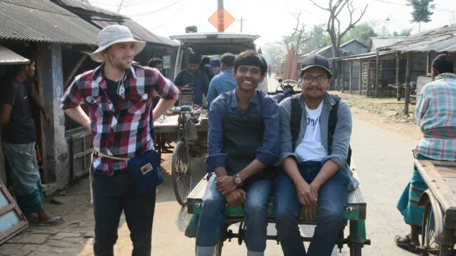 2.1RickshawVan 650x366.jpeg