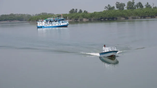 3.6BawaliSpeedboat 650x366.jpeg