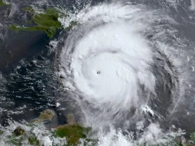 Beryl Hurricane 400x300.jpg
