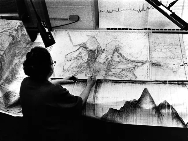 Marie Tharp working on the ocean floor map in the 1960s at Lamont