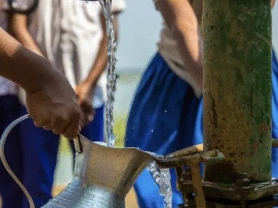 Bangladesh Well Water 400x300.png