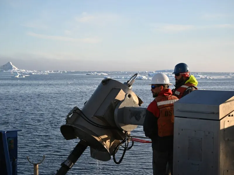 Baffin Ice Sheet 1 1 800x600.jpeg