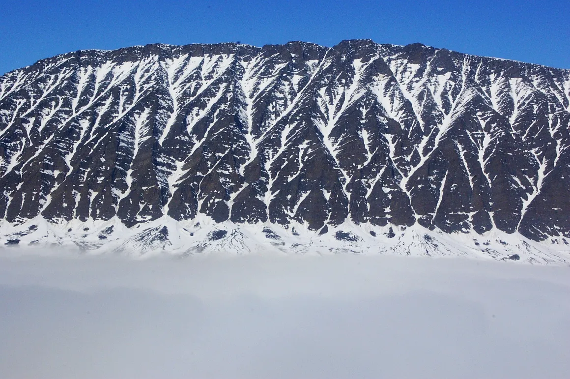 a focus on the thinning northwest greenland glaciers