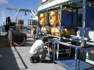04 SIO OBS on deck 300x225.jpg