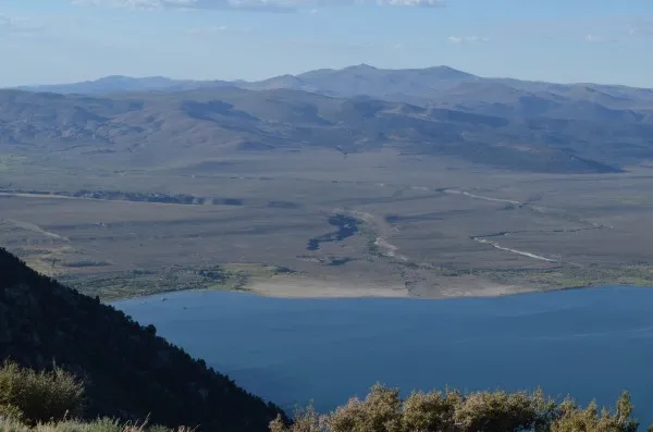 Mono Lake, geology