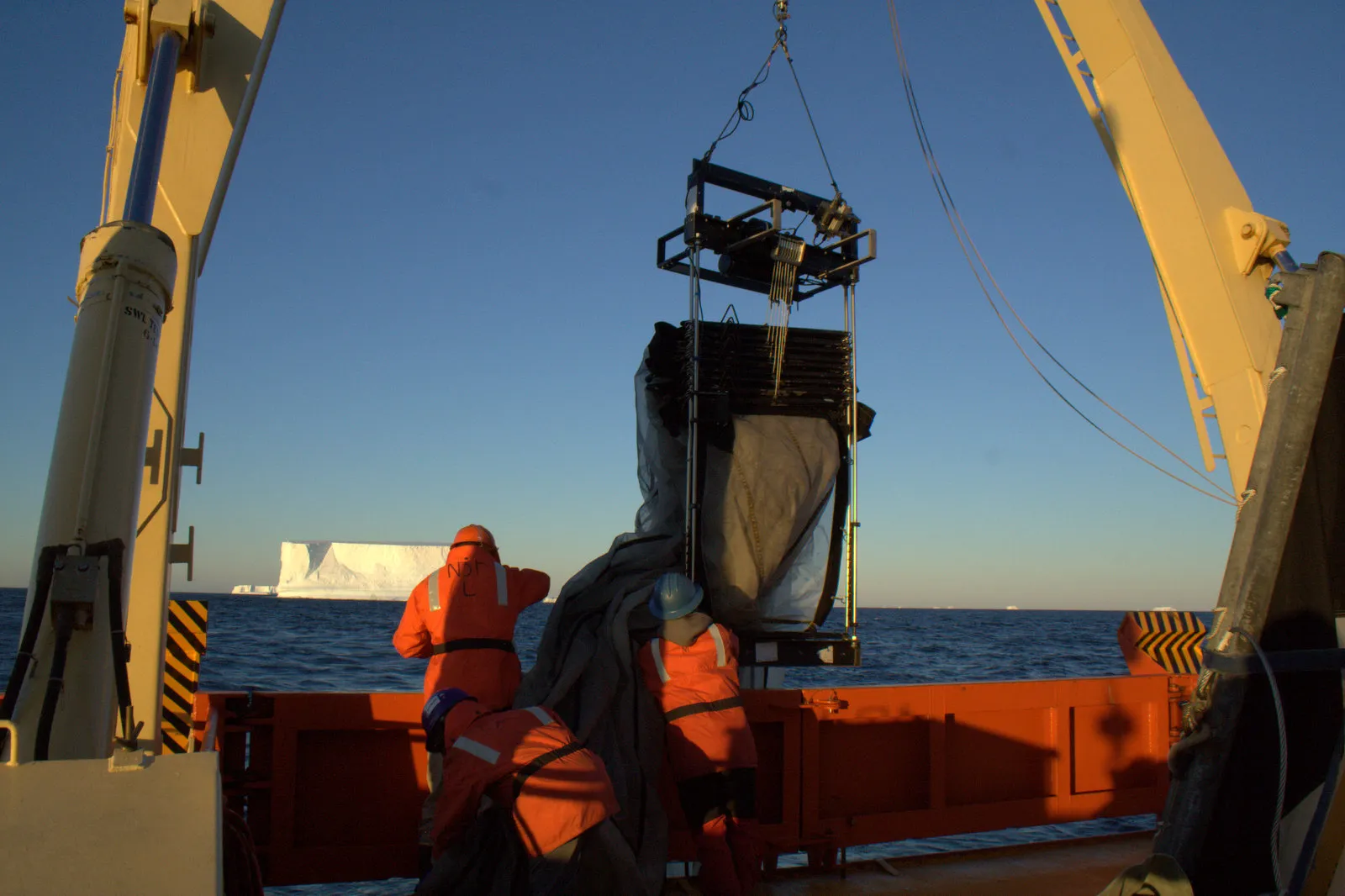 antarctic scientists honor obama by collecting climate data