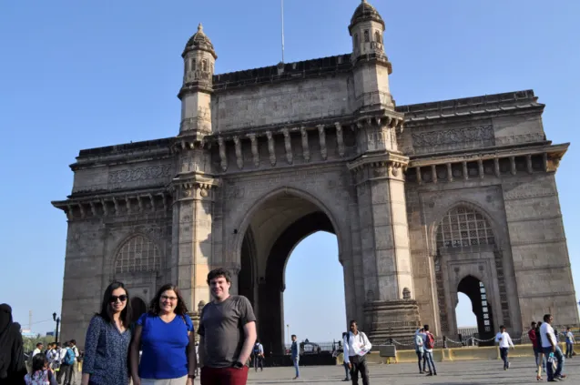 Chia-Ying Lee, Suzana Camargo, &amp; Kyle Mandli in front of the Gateway of India