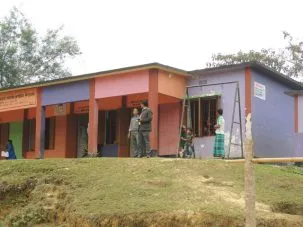 3SchoolSSPS 303x227.jpg