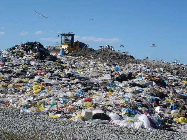 landfill SamualMann 637x478.jpg