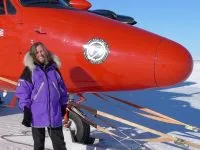 Bell Robin In Antarctica With Plane 200x150.jpg