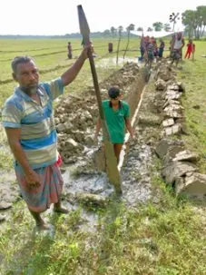 2.3trench 227x303.jpg