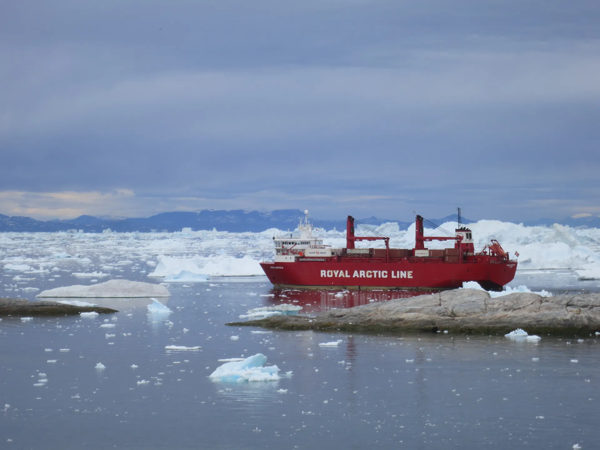 increasingly mobile sea ice means arctic neighbors may pollute others waters