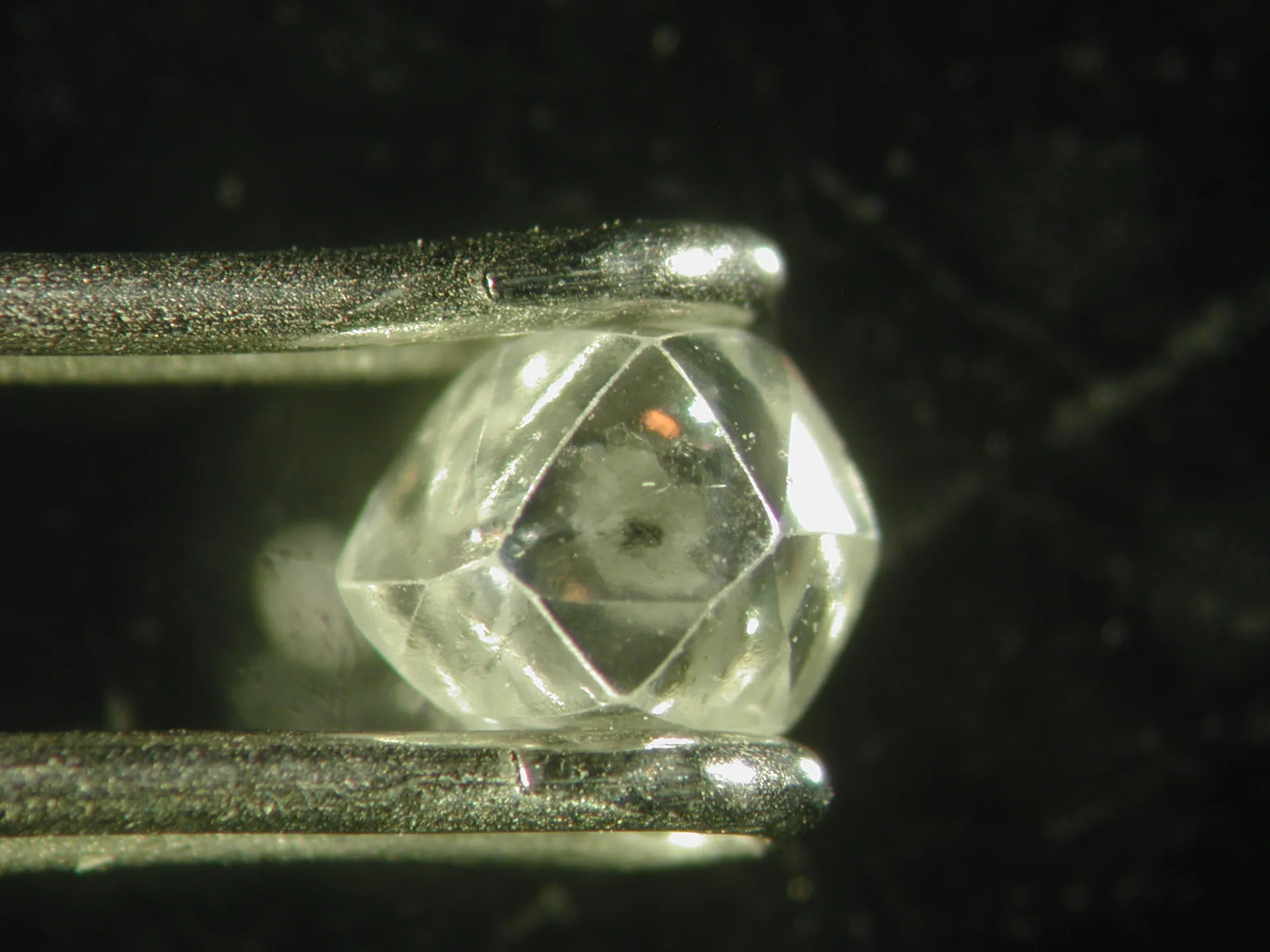 hidden within african diamonds a billion plus years of deep earth history
