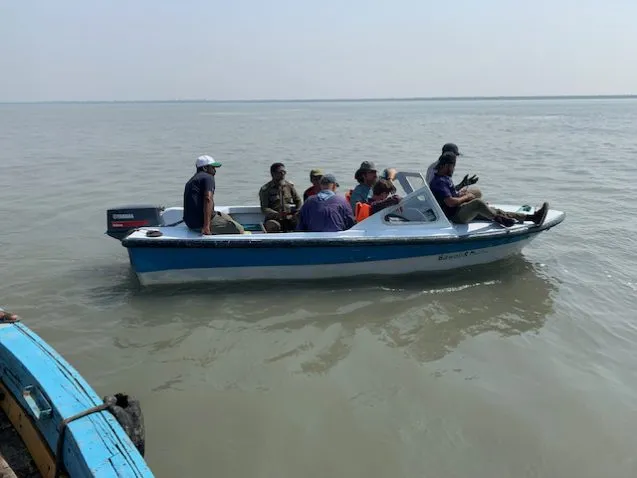 2.17speedboat 637x478.jpeg