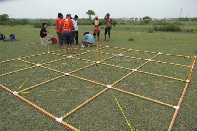 5.3assemblingTEMframe 637x425.jpeg