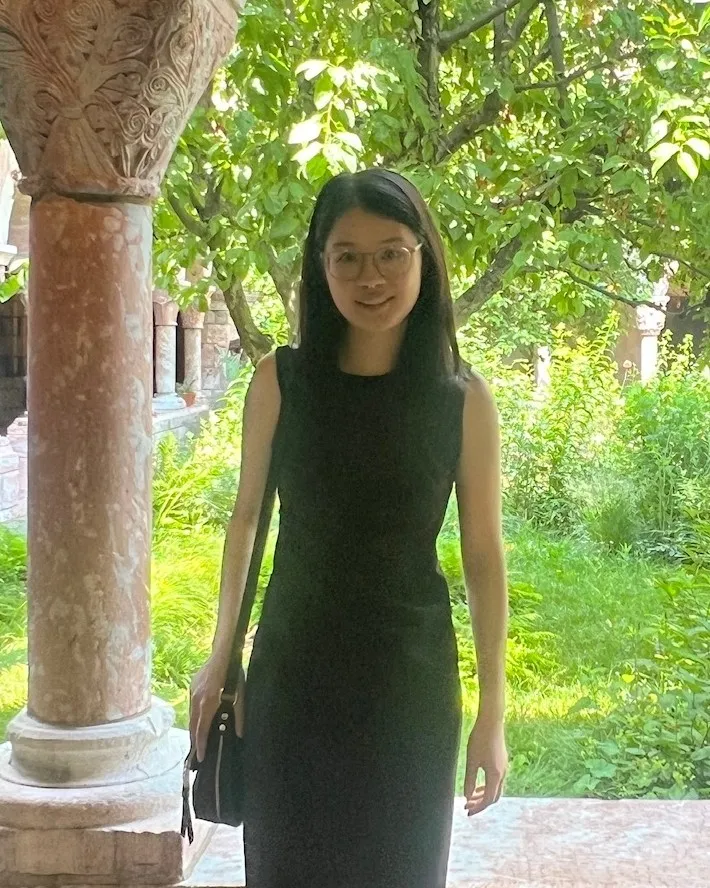 LinqingHuang.jpg